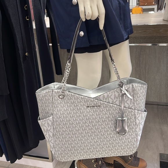 Michael Kors Jet Set Travel Large Chained Tote Shoulder Bag MK 
Silver
NWT - Picture 12 of 16